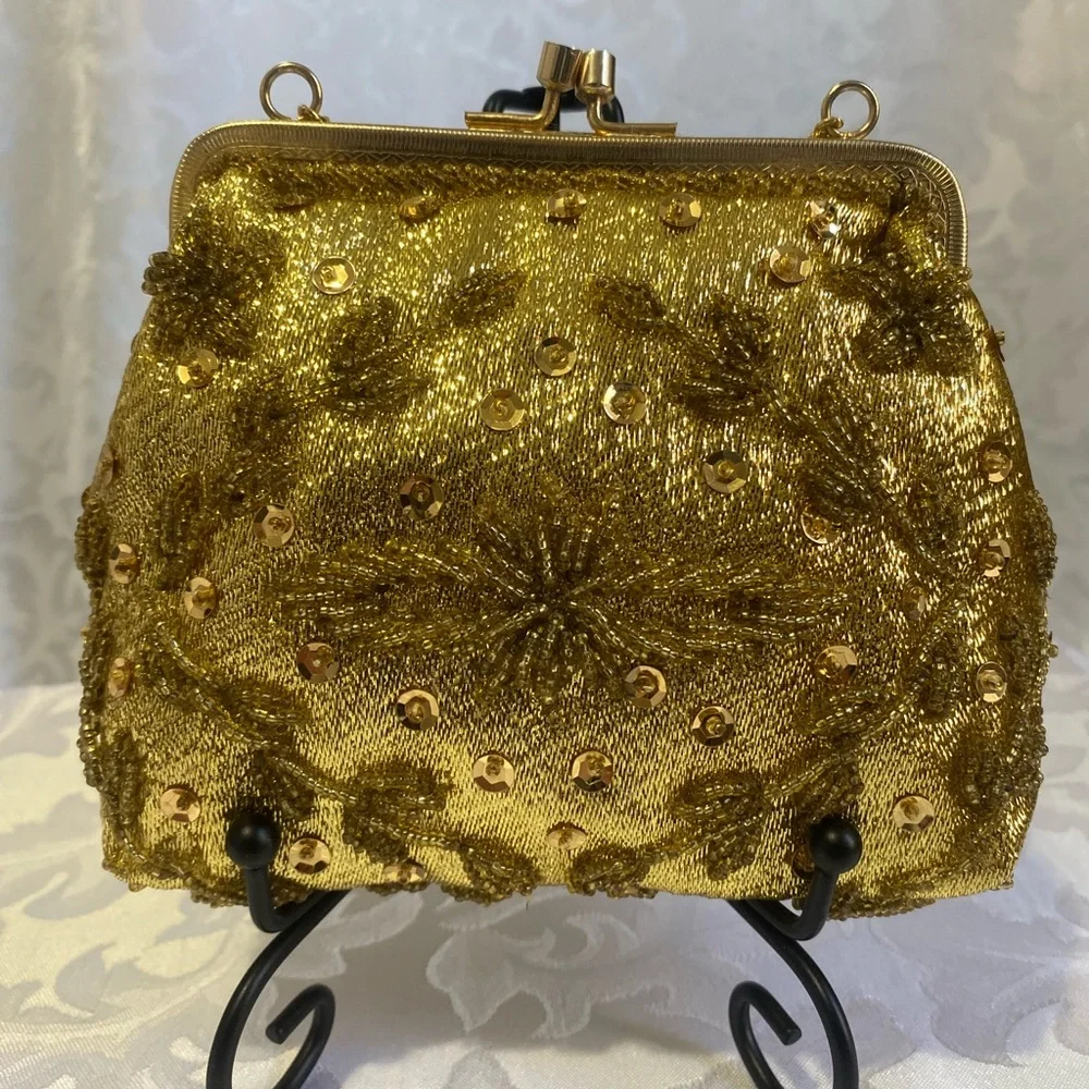 Vintage Golden Beaded Purse, Made in Hong Kong - Picture 2 of 7